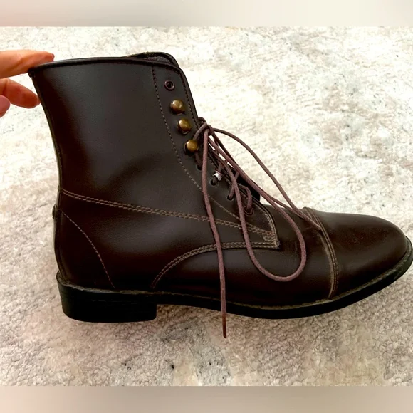 Equistar brown leather women’s equestrian short boots. Women’s Size 9 - Picture 1 of 7